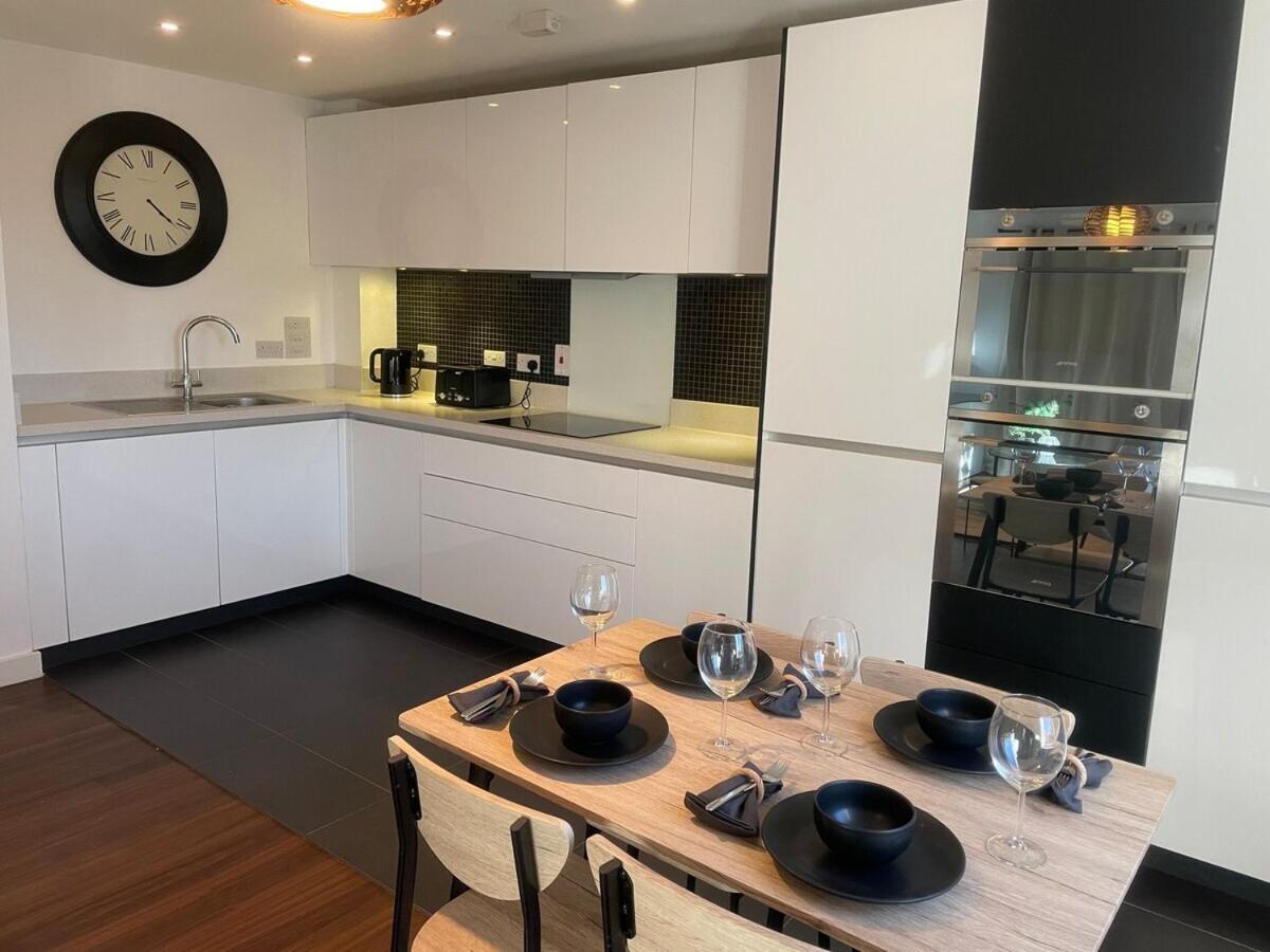 Superior Cambridge 2 Bed Apartment Inc King Bed Trumpington Dış mekan fotoğraf